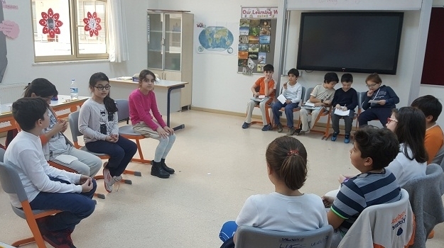 Bahçeşehir Üstün Zekalılar İlkokulu 4-E ve 4-F Sınıfları 'Münazara' Etkinliğinde