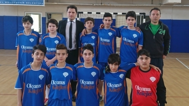 Çekmeköy Kampüsü Futsal Erkek Yıldız Takımının Başarısı!