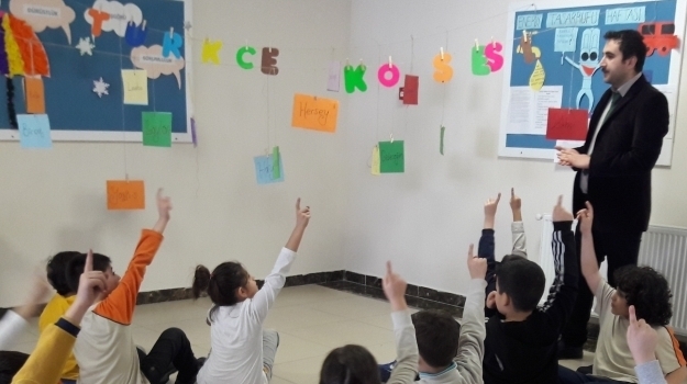 Eryaman İlkokul Kademesinde ''Türkçe Köşesi'' Etkinliği