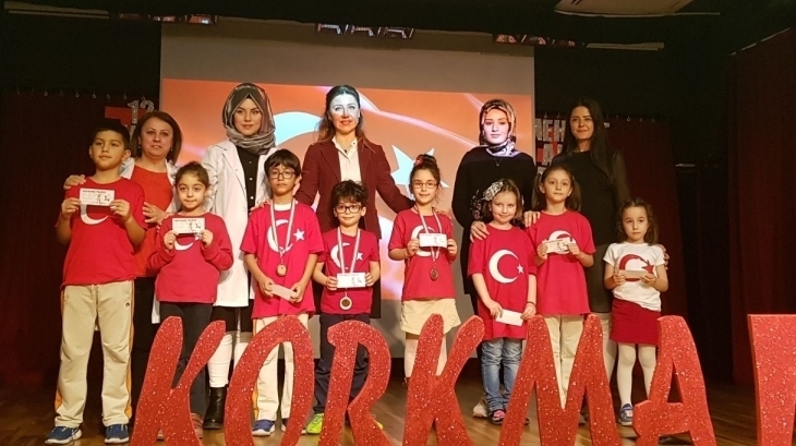 Fatih Okyanus Koleji İlkokul İstiklal Marşı okuma yarışması düzenledi.