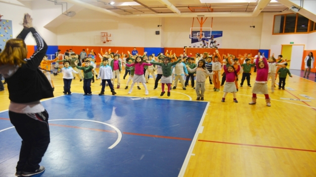 İlkokul Öğrencileri Sabah Sporunu Çok Sevdi