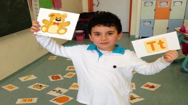 Üstün Zekalılar İlkokulu'nda "Alphabet Game" Etkinliği