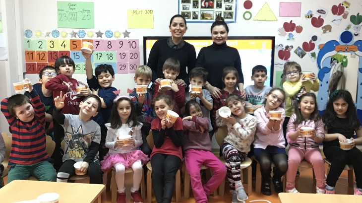 Yıldızlar Grubu öğrencileri 15.03. 2019 Cuma  günü Aile Katılımı Etkinliği için sınıflarında yerlerini aldılar.
