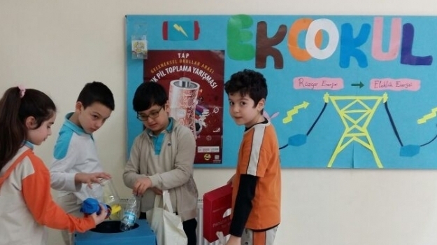 Ataşehir Okyanus İlkokul Öğrencileri Geri Dönüşüme Katkı Sağlıyor