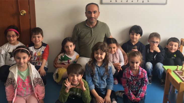 Ataşehir Okyanus Koleji Okul Öncesi Gezegenler Grubu Öğrencileri Satranç Dersinde