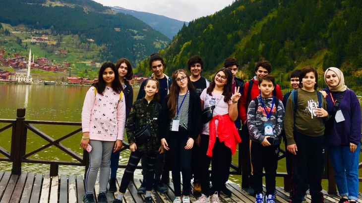 Ataşehir Okyanus Koleji Ortaokulu öğrencileri 29 Nisan-02 Mayıs 2019 tarihlerinde Karadeniz Batum Kültür gezisine çıktılar.
