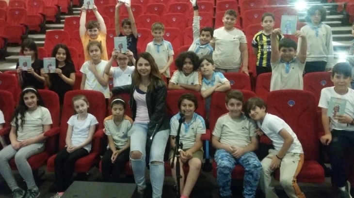 Eryaman Okyanus Koleji İlkokul Kademesinde Gazeteci Yazar Gülşah Elikbank Konuk Edildi