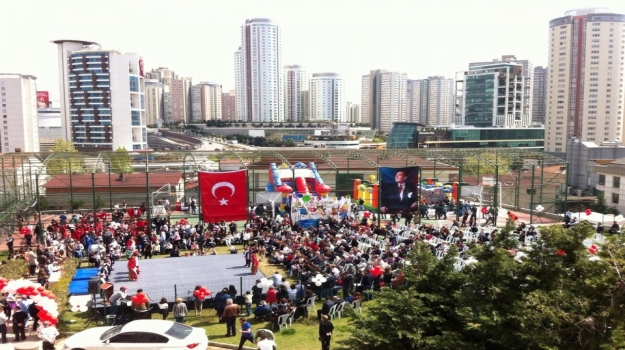 Ataşehir Okyanus Koleji'nde 23 Nisan Şenlikleri