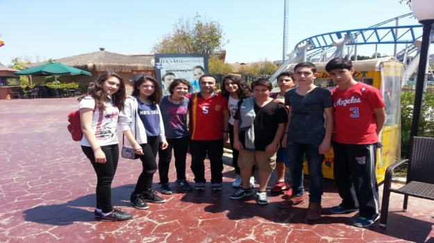 Halkalı Okyanus Ortaokul Öğrencileri Vialand'da