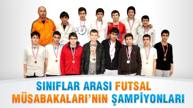 "Futsal" Şampiyonları Madalyalarını Aldı