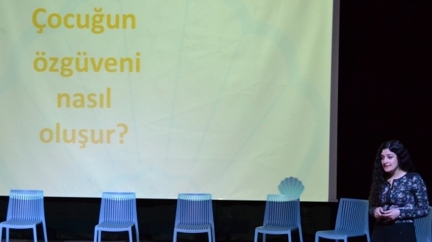 Adana Kampüsü İlkokul Velileri Anne-Baba Atölyesinde Buluştu