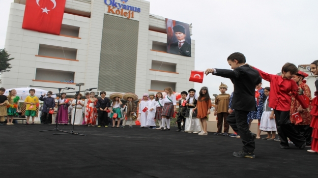 Ataşehir Okyanus 23 Nisan Ulusal Egemenlik ve Çocuk Bayramı'nı Kutladı