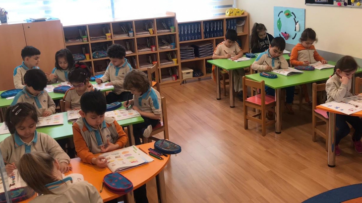 Fatih Okyanus Koleji Okul Öncesi Yıldızlar Grubu Okuma Yazmaya Hazırlık Dersinde