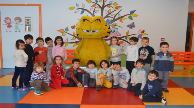 “Garfield” Minik öğrencilerimizi Ziyarete Geldi