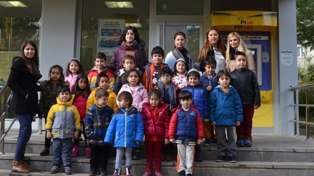 Adana Okyanus Anaokulu Öğrencileri Postane Gezisinde
