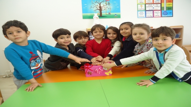 Adana Okyanus Koleji Anaokulu Yıldızlar Grubu Projelerini Tamamladı