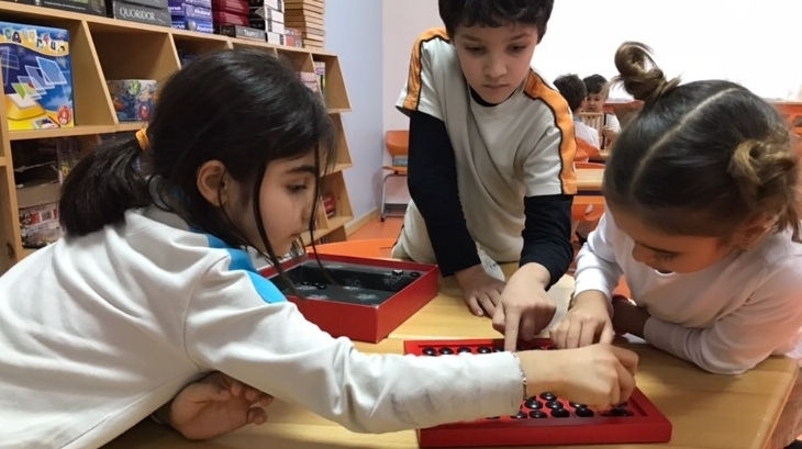 Bahçeşehir Okyanus Koleji Üstün Zekâlılar ve Yetenekliler İlkokulu Üretken Zekâ ve Akıl Oyunları Dersinde