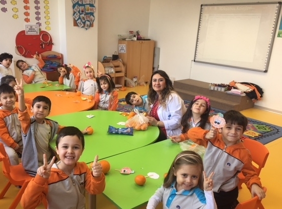 Beykent Okyanus Koleji Okul Oncesi Güneş Grubu Öğrencileri C Vitamini Etkinliği