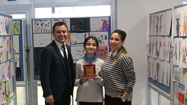 Eryaman Ortaokula Türkiye Genelinde Yapılan Resim Yarışmasından Mansiyon Ödülü Geldi!