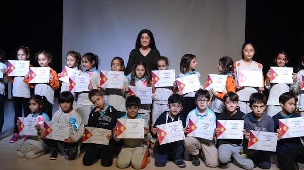 Adana Kampüsü İlkokul Öğrencileri Ödüllerini Aldılar