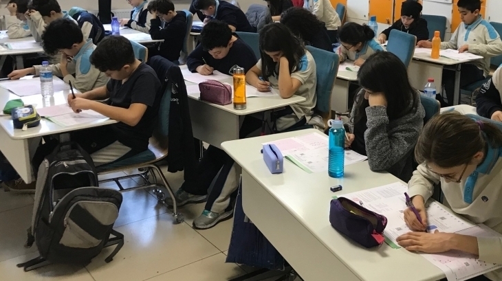 Ortaokul Kademesinde "Türkiye Geneli Okulistik Deneme Sınavı" Yapıldı