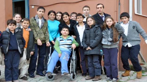 Tekerlekli Sandalye Sosyal Sorumluluk Projesi