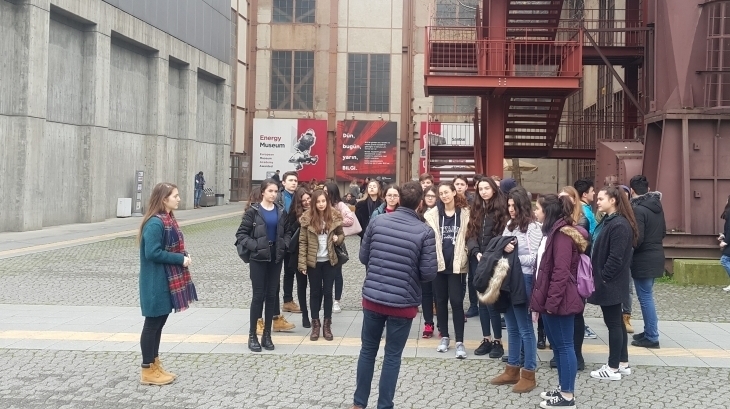 Hukuk ve Psikoloji Kariyer Kulübü Öğrencileri Serkan PEDÜK Rehberliğinde Bilgi Üniversitesi "santralistanbul" Kampüsünü Gezdiler