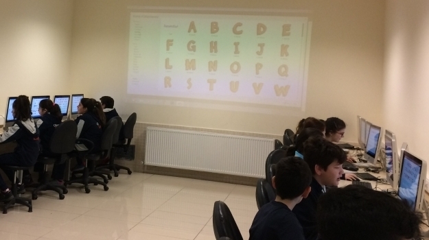 Ataşehir Ortaokulu Scratch Dersleri İle Kodlamaya Devam Ediyor