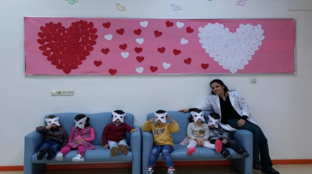 Bahçeşehir Okyanus Koleji Anaokulu  Öğrencileri Sevgi Partisinde