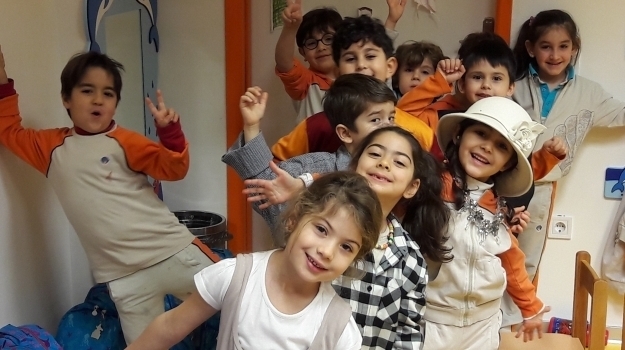Beykent Okyanus Koleji Okul Öncesi Gökkuşağı Grubu Öğrencileri  “Ailemi Tanıyorum” Etkinliğinde