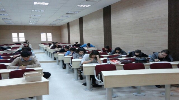 Okyanus Koleji 12. Sınıf Öğrencileri İstanbul Aydın Üniversitesi'nin YGS-12 Deneme Sınavına Girdiler