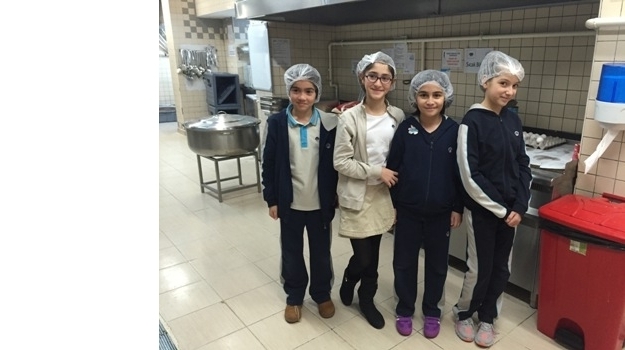 Beylikdüzü Ortaokulunda "Gelecekte Bir Gün Meslekte İlk Gün" Projesi Aşçılık Meslek Ziyareti