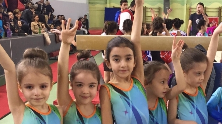 Eryaman Okyanus Koleji İlkokul Kademesi Öğrencileri Artistik Jimnastik İl Birinciliği Yarışmasında