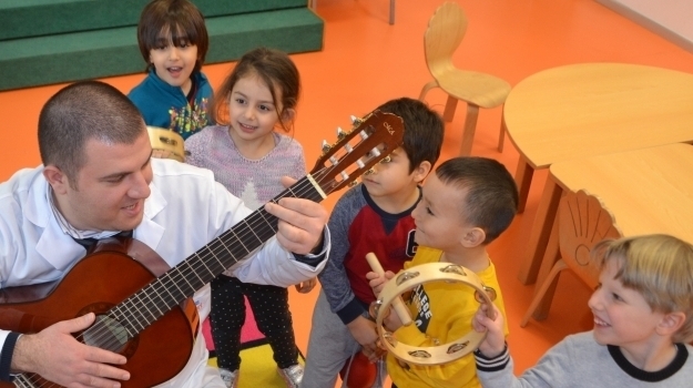 Konyaaltı Okyanus'ta Okul Öncesi Gruplarının Müzik Dersi