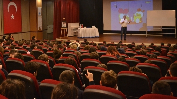 Mavişehir Okyanus Koleji Ortaokul Kademesinde Çizgilerin Büyülü Dünyasına Kısa Bir Yolculuk...