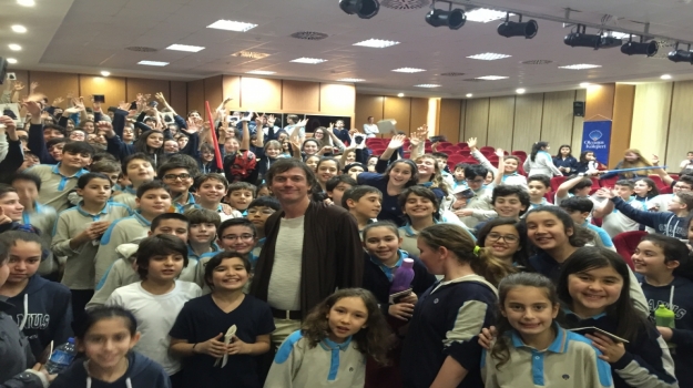 Mavişehir Okyanus Koleji Ortaokulu İngilizce Tiyatro Etkinliği