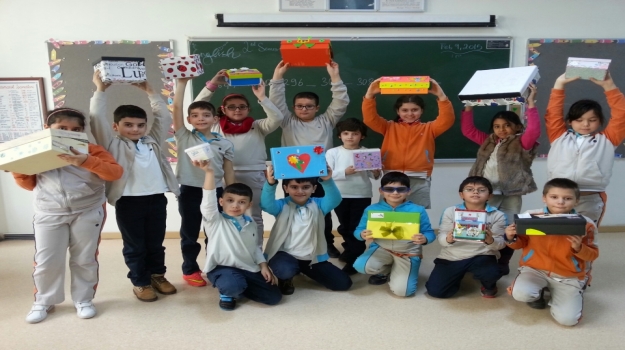 Bahçeşehir Okyanus İlkokul Öğrencilerinden Tatil Kutuları